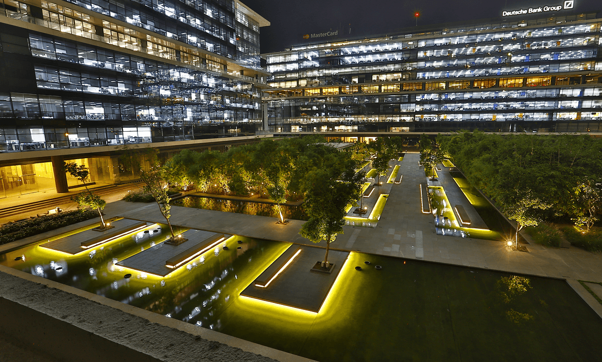 poonawala-business-bay-one